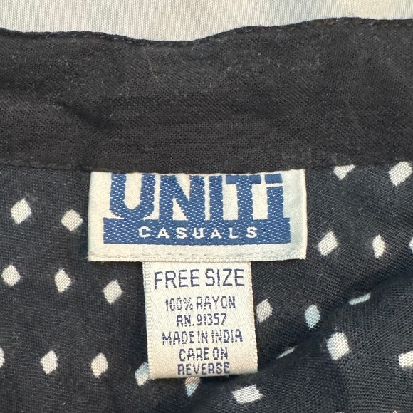 Vintage 90s Elegant Black and White Floral Midi Fairy Skirt w Asymmetrical Hem - Picture 3 of 5